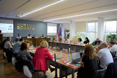 Organizohet Forumi për përfituesit e projekteve në kuadër të IPA Programit të bashkëpunimit ndërkufitarë Mal i Zi-Shqipëri
